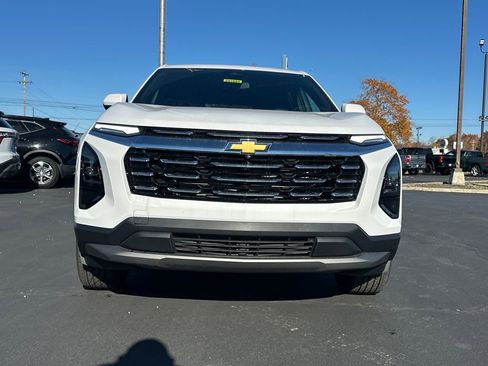 New 2026 Chevrolet Equinox LT w/ LPO, Floor Liner Package image 2