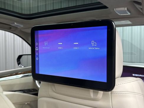Used 2026 Cadillac Escalade Platinum Sport AWD/4WD image 47
