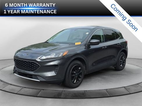 Used 2020 Ford Escape SE FWD image 1