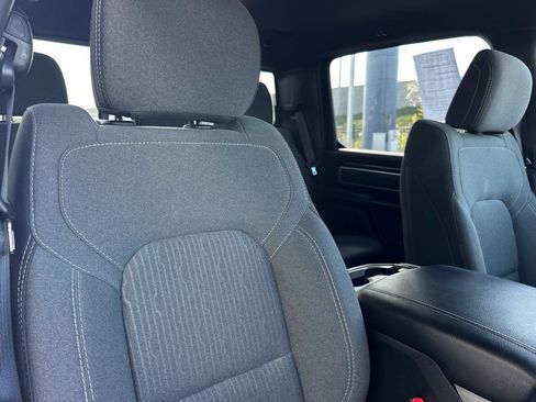 Used 2022 RAM 1500 Big Horn AWD/4WD image 16