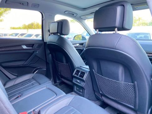 Used 2019 Audi Q5 2.0T Premium Plus w/ Premium Plus Package AWD/4WD image 23