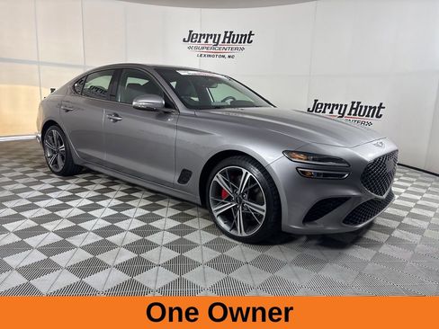 Used 2025 Genesis G70 3.3T Advanced image 4