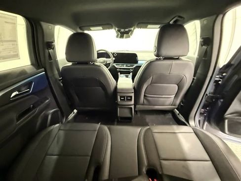 New 2026 Chevrolet Equinox EV LT image 28