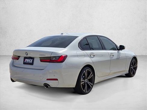 Used 2023 BMW 330i Sedan w/ Premium Package image 5