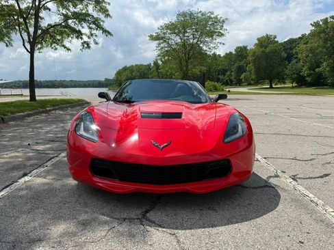 Used 2016 Chevrolet Corvette Stingray Coupe w/ Carbon Flash Badge Package RWD image 2