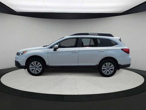 Used 2016 Subaru Outback 2.5i Premium AWD/4WD image 5