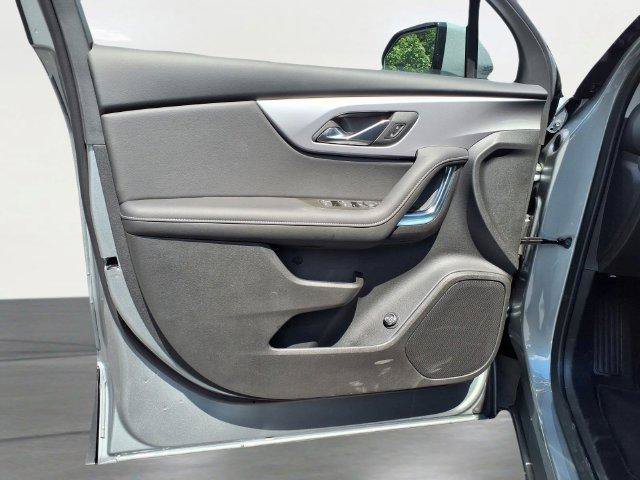 New 2026 Chevrolet Blazer LT w/ Convenience Package AWD/4WD image 15