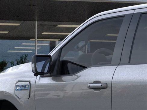New 2025 Ford F150 Lightning Flash image 20