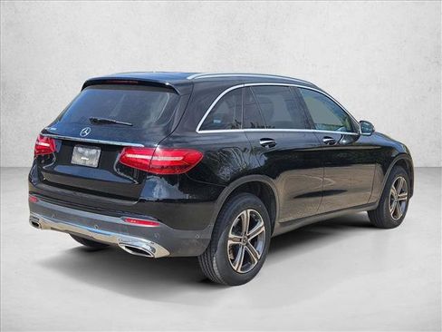 Used 2018 Mercedes-Benz GLC 300 image 5