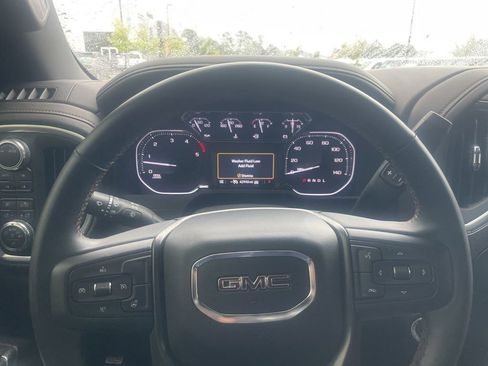 Used 2023 GMC Sierra 2500 AT4 w/ Gooseneck/5TH Wheel Package AWD/4WD image 11