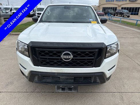 Used 2024 Nissan Frontier S w/ S Utility Package image 2