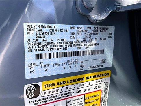 New 2026 Ford Expedition Active image 13