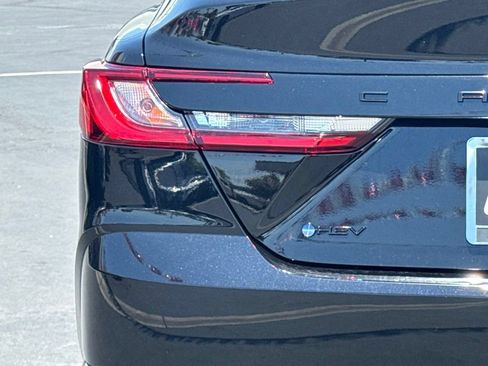 New 2026 Toyota Camry Hybrid FWD image 14