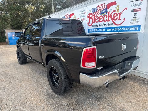 Used 2018 RAM 1500 Laramie image 8