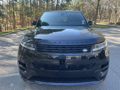 Certified 2024 Land Rover Range Rover Sport Dynamic SE image 3