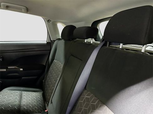 Used 2021 Mitsubishi Outlander Sport SE image 25