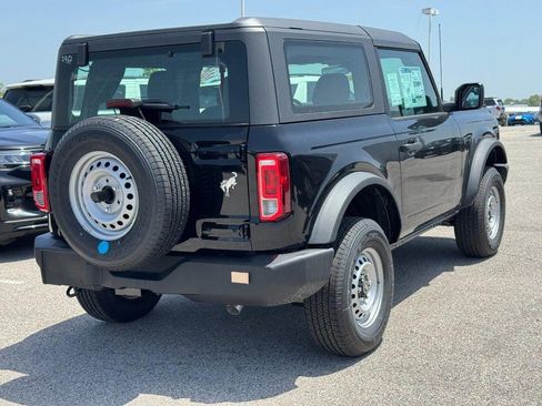 New 2026 Ford Bronco 2-Door AWD/4WD image 3