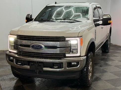 Used 2019 Ford F250 King Ranch w/ King Ranch Ultimate Package image 5