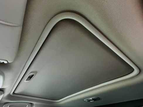 Used 2024 Subaru Crosstrek 2.0i Premium image 25