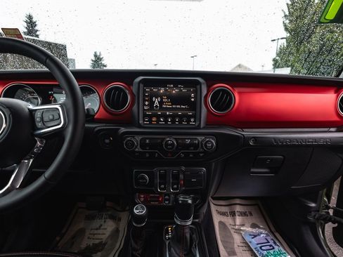 Used 2021 Jeep Wrangler Rubicon w/ Uconnect 4C Nav & Sound Group image 25