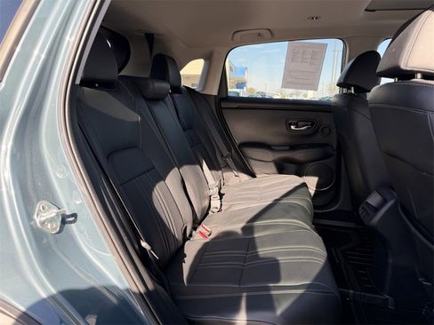 Used 2023 Honda HR-V EX-L image 12