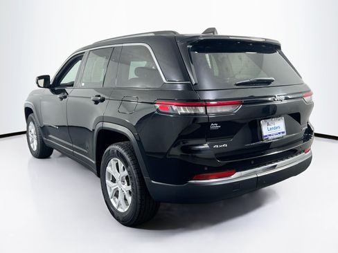 Used 2023 Jeep Grand Cherokee Limited AWD/4WD image 7