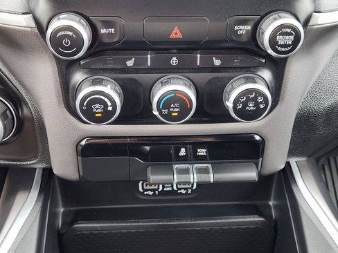 Used 2023 RAM 1500 Big Horn AWD/4WD image 20