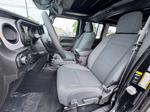New 2026 Jeep Wrangler Unlimited Sport AWD/4WD image 12
