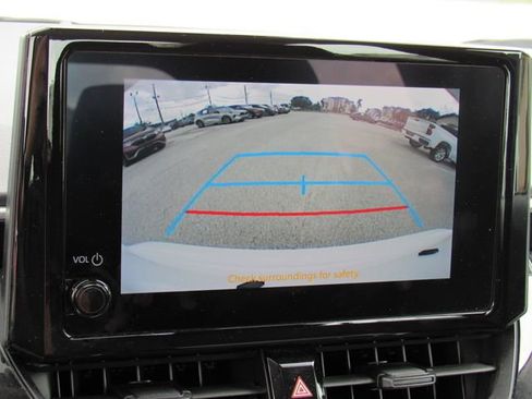 Used 2024 Toyota Corolla LE FWD image 23