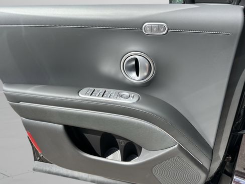 New 2026 Hyundai Palisade Calligraphy FWD image 25