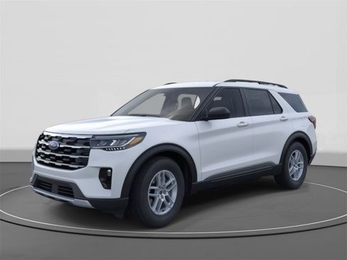 New 2026 Ford Explorer Active w/ Active Comfort Package image 1