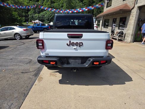 Used 2022 Jeep Gladiator Mojave w/ LED Lighting Group AWD/4WD image 6