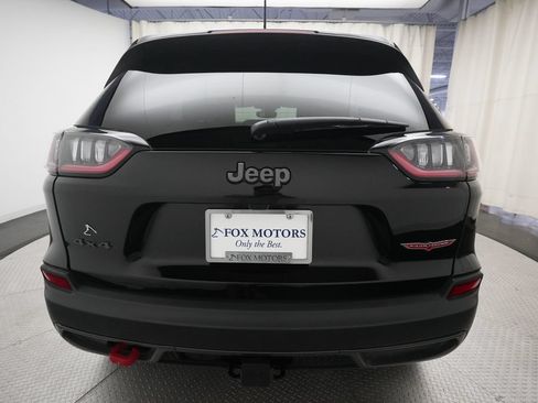 Used 2022 Jeep Cherokee Trailhawk w/ Comfort/Convenience Group AWD/4WD image 26
