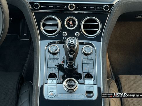 Used 2024 Bentley Continental GT Mulliner AWD/4WD image 17