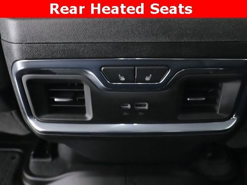 Used 2025 GMC Sierra 2500 Denali image 31