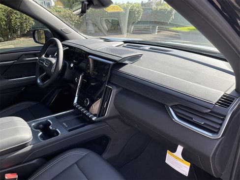 New 2026 GMC Acadia Elevation w/ Black Edition image 29