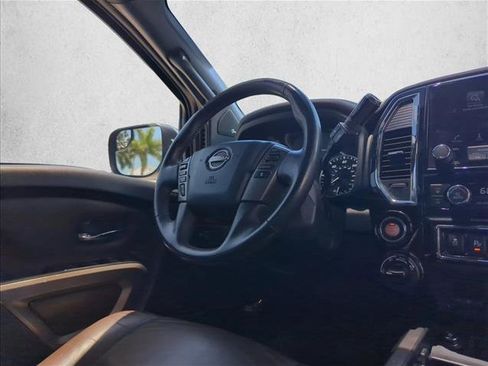 Used 2023 Nissan Titan Platinum Reserve w/ Moonroof Package AWD/4WD image 26