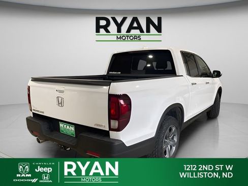 Used 2023 Honda Ridgeline RTL-E image 3