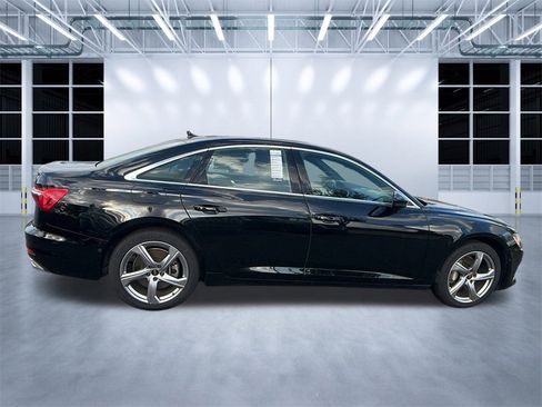 Used 2024 Audi A6 Premium Plus image 8