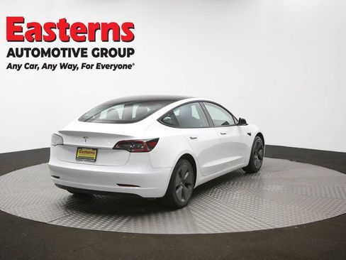 Used 2023 Tesla Model 3 Standard Range image 39