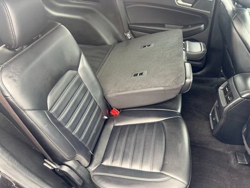 Certified 2022 Ford Edge SEL AWD/4WD image 48
