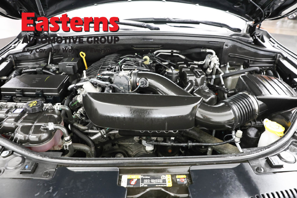 Used 2025 Dodge Durango GT RWD image 8