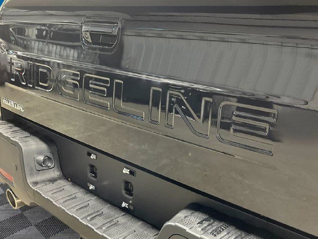 New 2026 Honda Ridgeline Black Edition image 9