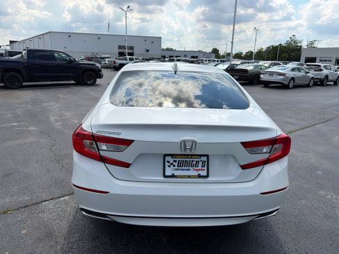 Used 2021 Honda Accord LX image 7