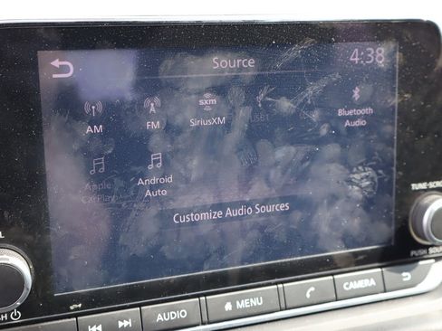 Used 2022 Nissan Rogue SV FWD image 8