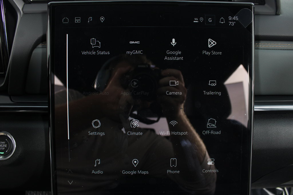 New 2027 GMC Terrain AT4 AWD/4WD image 4