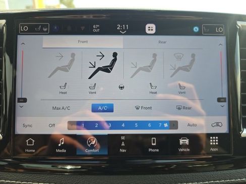 Used 2025 Chrysler Pacifica Limited w/ Trailer Tow Group image 20