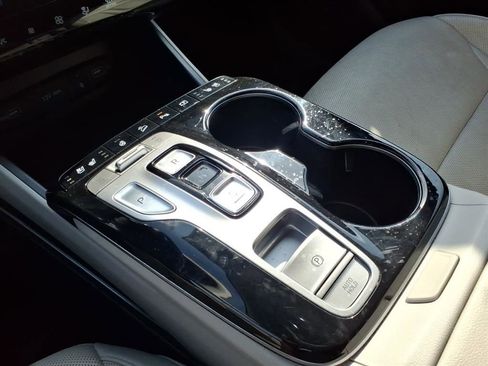 Used 2024 Hyundai Tucson Limited image 10