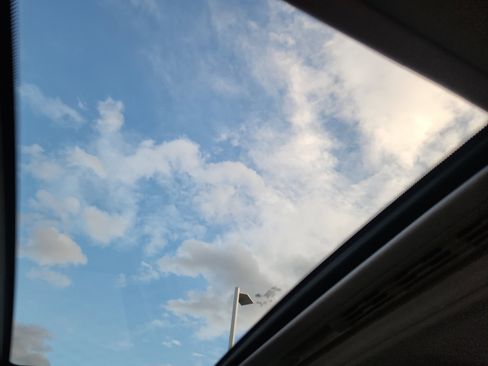 Used 2015 BMW 320i Sedan image 34