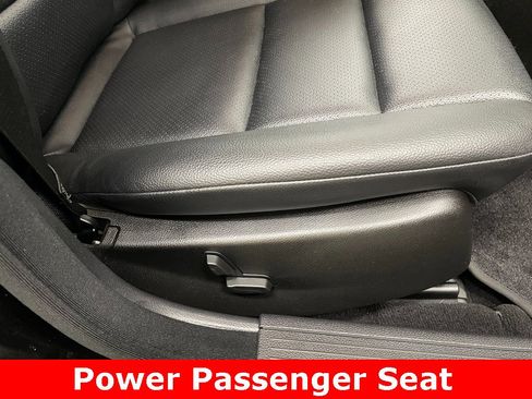 Used 2012 Mercedes-Benz C 300 4MATIC Sedan image 10